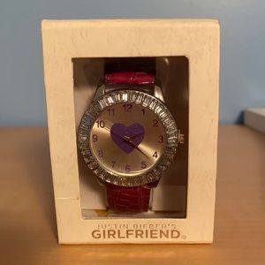 Justin Bieber Girlfriend watch